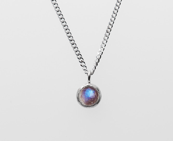 Chroma Necklace Round