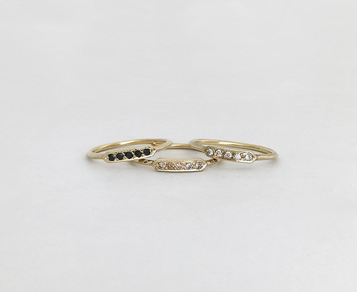 Mini Bar Ring Gold