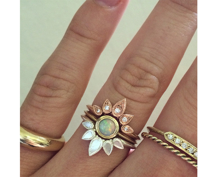 Sunburst Ring Round